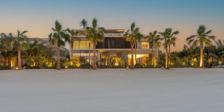 Beachfront%20Mansion%20at%20Jumeirah%20Bay%20Island - 2