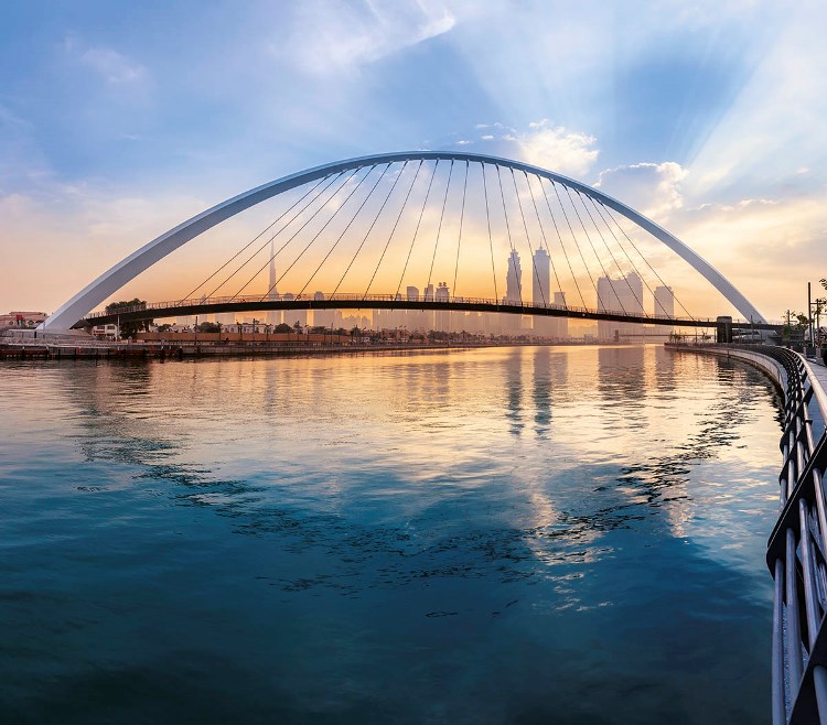 Waterfront Plots in Dubai Water Canal