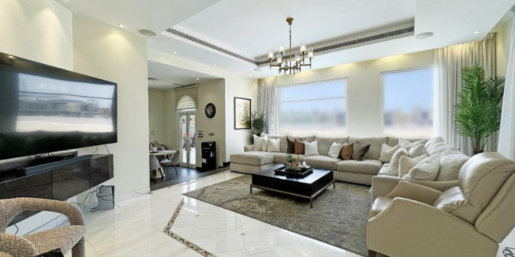 Ultra-Luxury%206-Bedroom%20Signature%20Villa%20in%20Palm%20Jumeirah%2C%20Dubai - 1