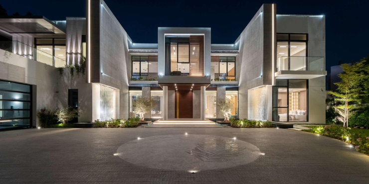 Luxury Mansion in Al Barari, Dubai