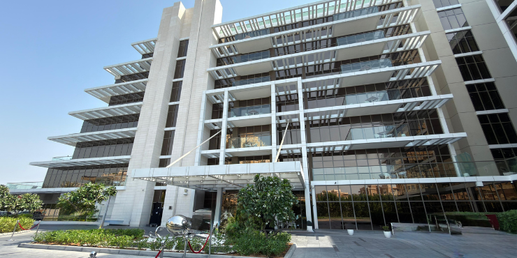 Palm Jumeirah – Luxury Hotel Apartments with Atlantis View