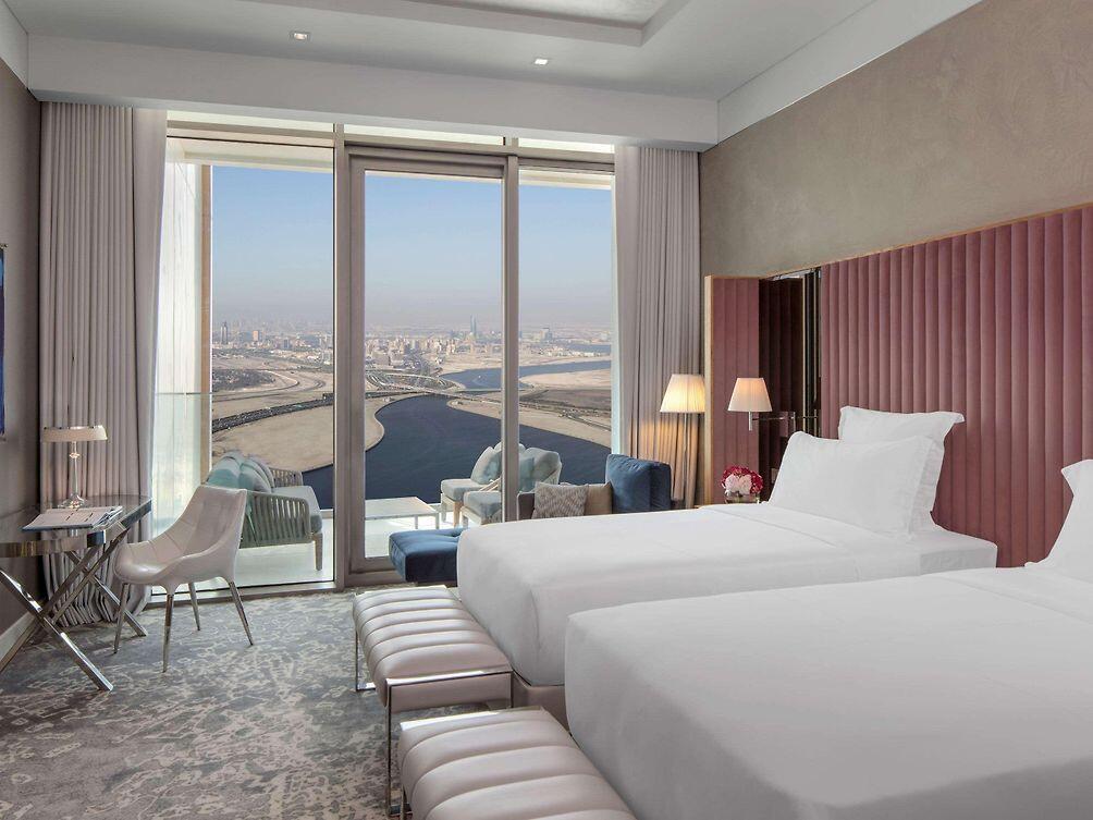 SLS%20Dubai%20Hotel%20%26amp%3B%20Residences