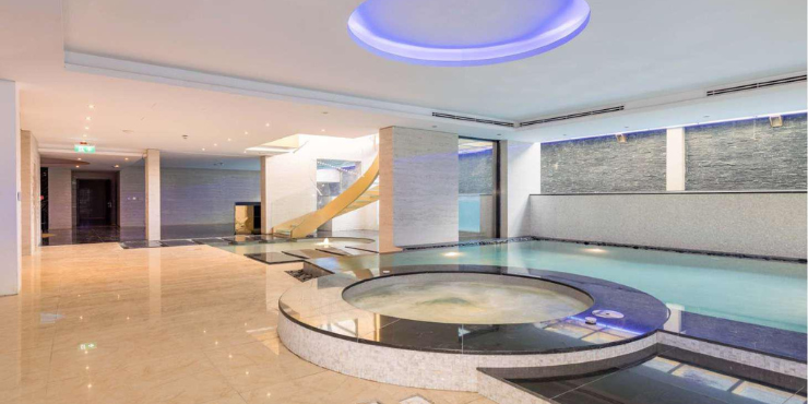 Fully%20Renovated%20Luxury%20Villa%20in%20Pearl%20Jumeirah%2C%20Dubai - 5